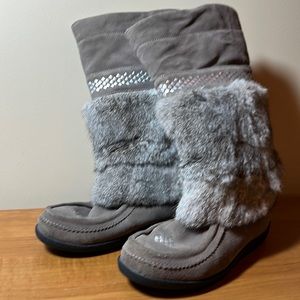 Muk Lucks winter boots size 10